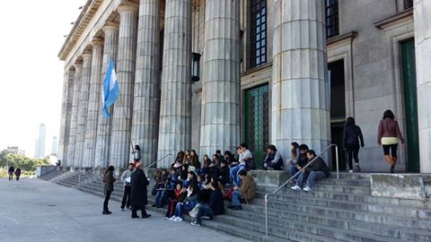Profesor Sergio Di Gioia, dio su clase de Teoría de Estado.